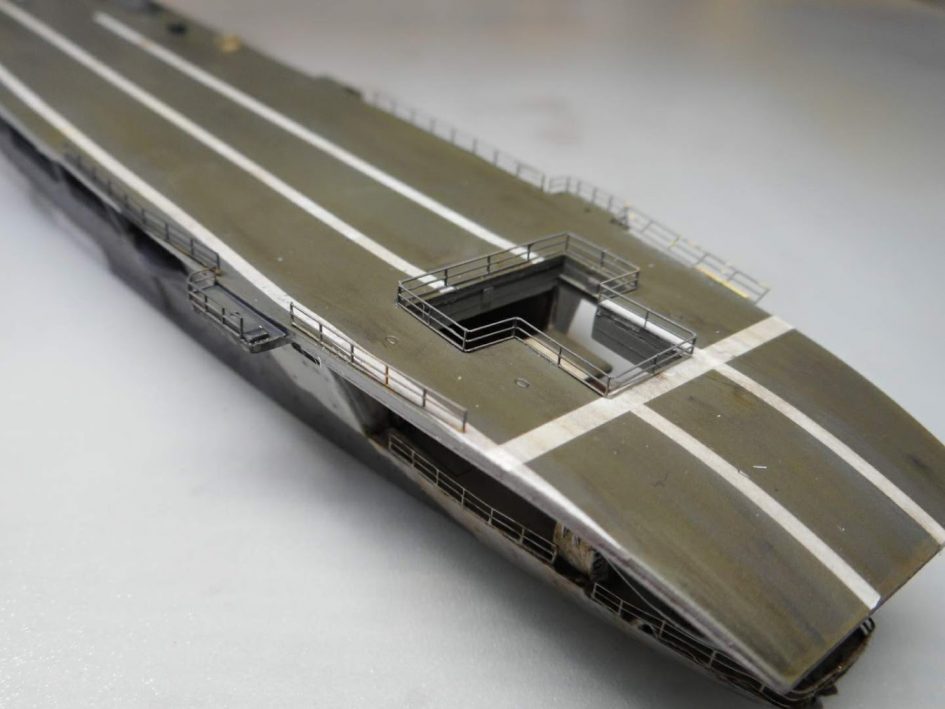 英国空母ハーミーズ 1/700 (アオシマ)の製作 その5 (艦橋周りの製作とエッチング) Scale Models